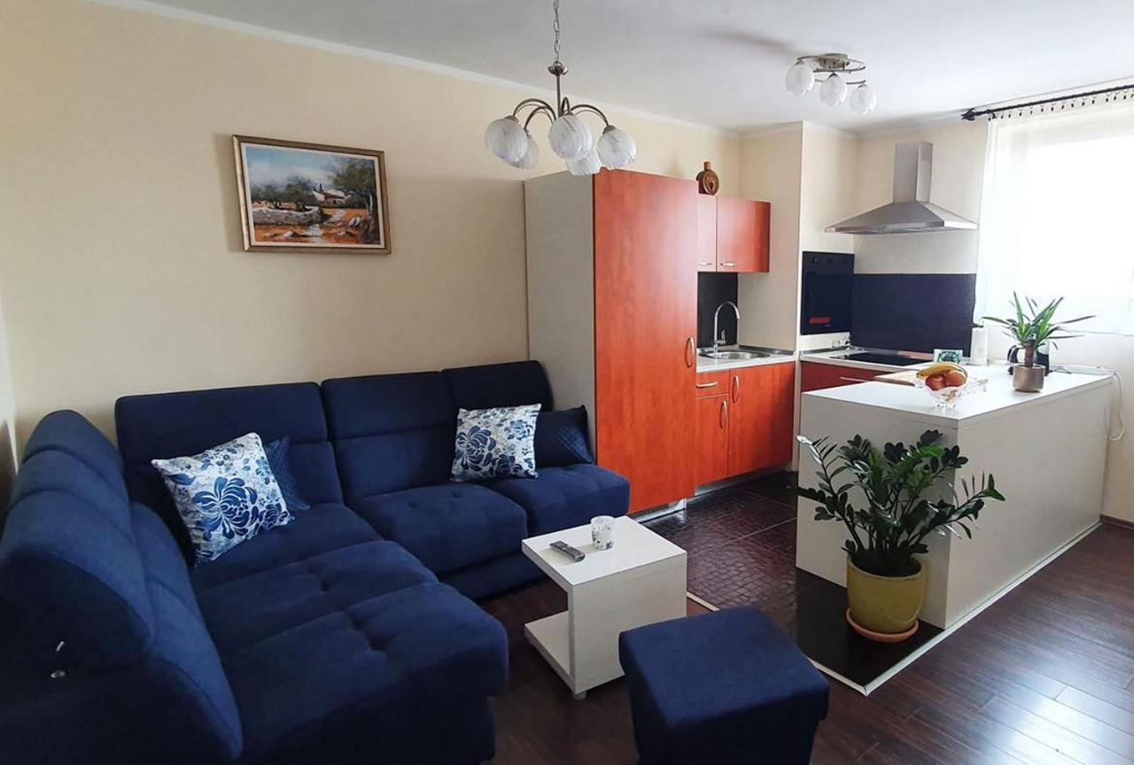 Apartments Tb Porat  Extérieur photo